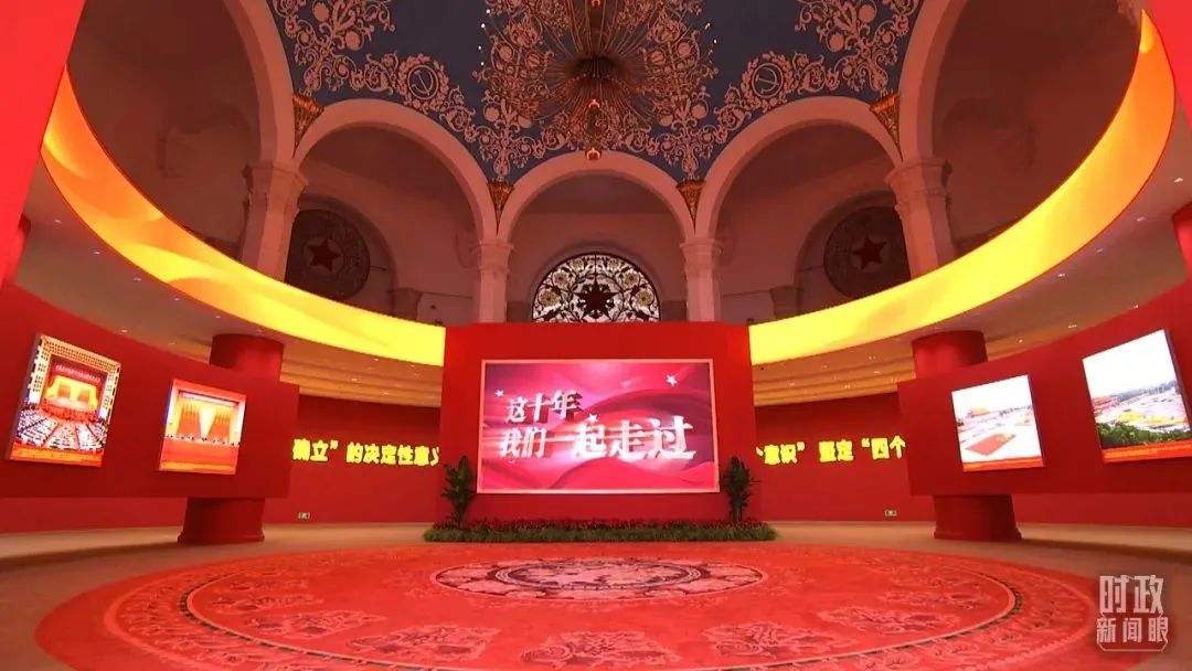 ob真人装备产品亮相“奋进新时代”主题成绩展！